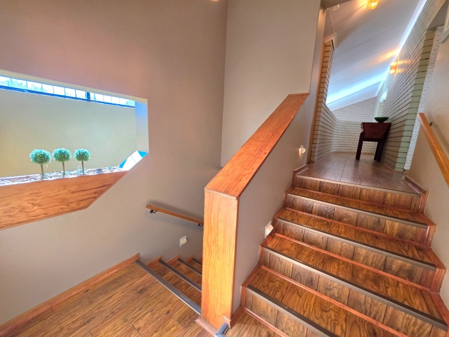 4 Bedroom Property for Sale in Panorama Free State